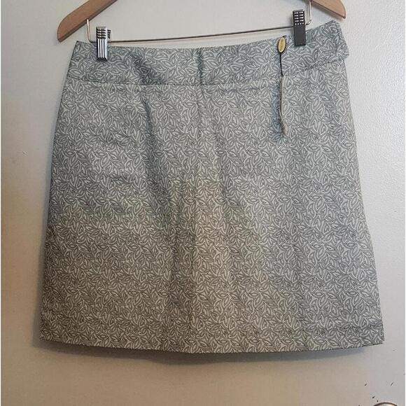 Elegant Gray Patterned Skort - Picture 1 of 5